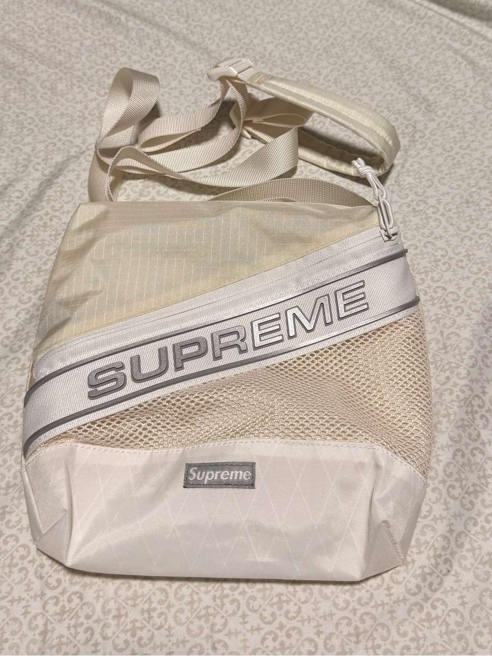 Supreme Off-White Cream Crossbody Bag with Mesh Panel unisex ( never used)
